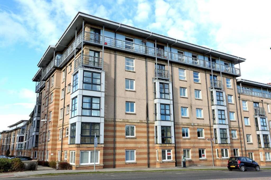 Lovely 2 Bed Apartment Close To Aberdeen Beach! Kültér fotó